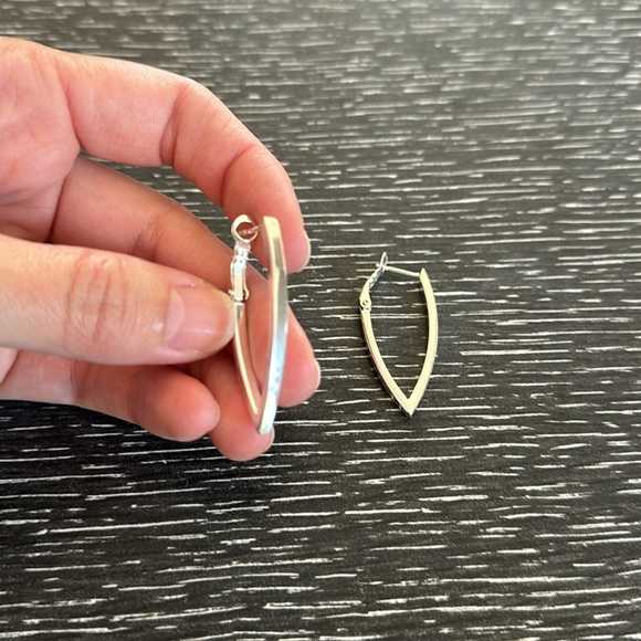 Sterling silver earrings - Picture 3 of 3